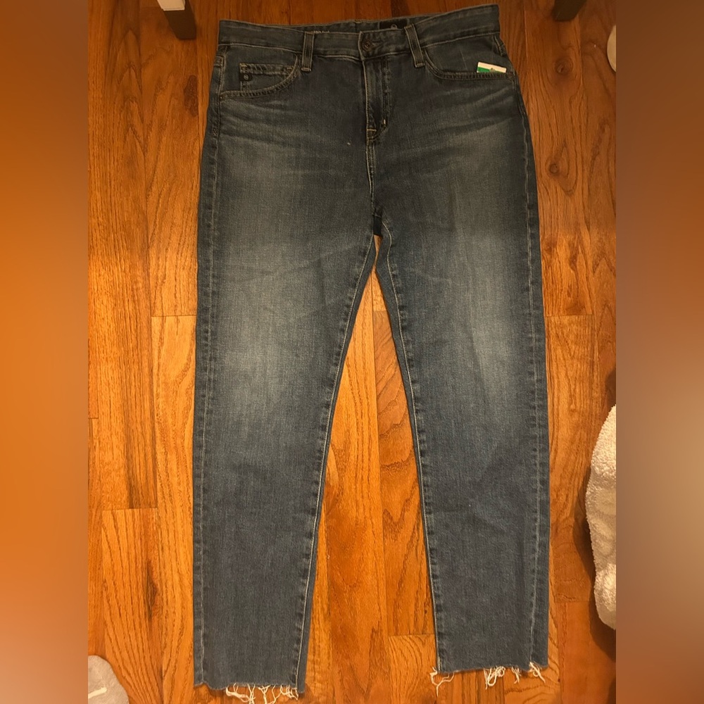 NWT AG EX-boyfriend Slim Slouchy with raw hem 28R